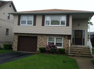 64 Tuttle St, Wallington, NJ 07057