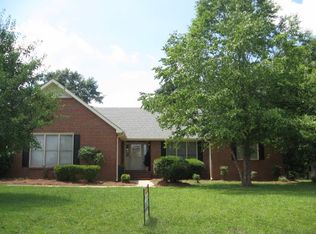 1 Oakridge Ct, Anderson, SC 29621