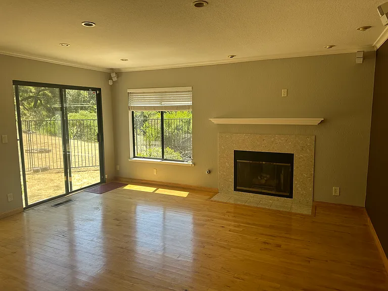 3130 E Laurel Creek Rd — Photo 6