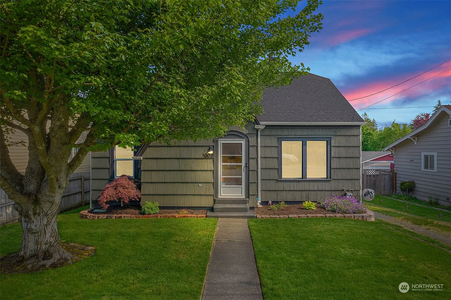 1008 Maine Street photo 1