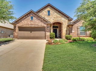417 Ashlawn Dr, Midlothian, TX 76065