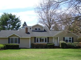 13 Cranbury Neck Rd, Cranbury, NJ 08512