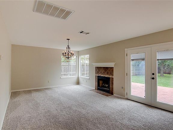 4th image of 2007 Cedar Bend Dr