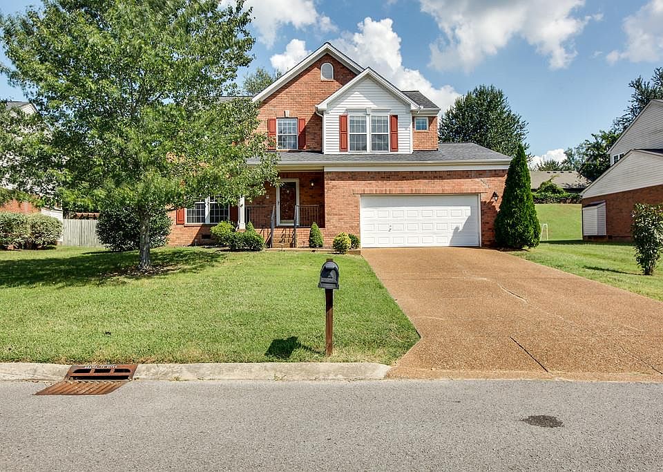 1st image of 2939 Churchill Ln