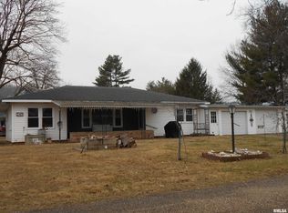 240 S Monmouth St, Good Hope, IL 61438