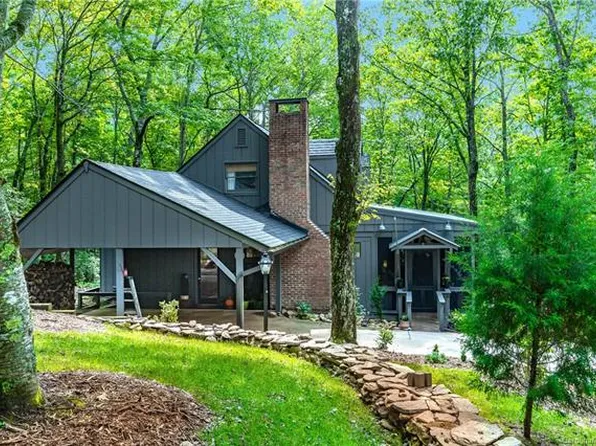 51 Gagama Ct, Brevard, NC 28712