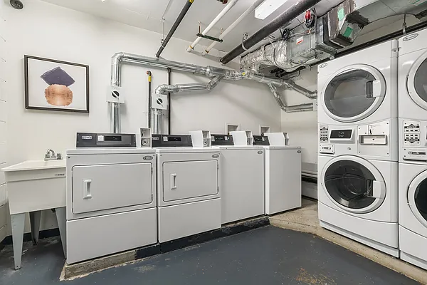 Rented by Halstead Real Estate | media 17