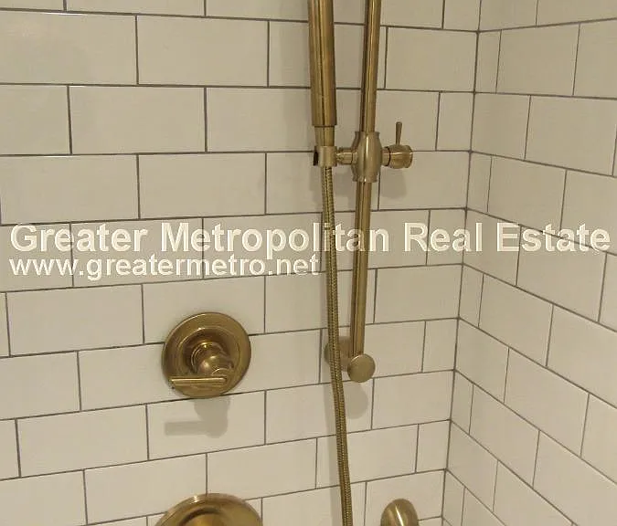 282 North St #6 — Photo 4