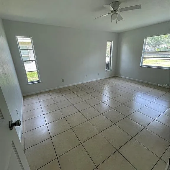 12 Farraday Ln #A — Photo 8