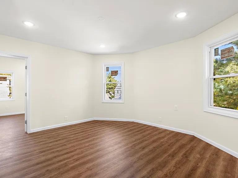72 Winant Ave #1 — Photo 8
