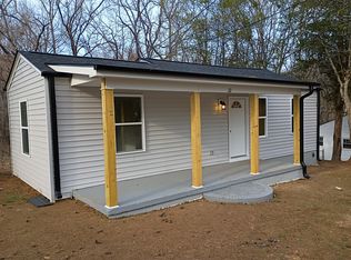 22 Hackney St, Lexington, NC 27292