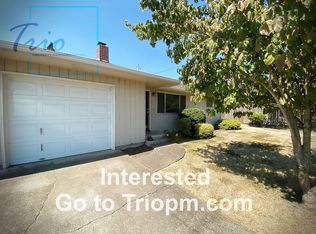 2620 Norkenzie Rd, Eugene, OR 97408