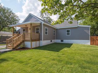 37 Temple Ave, Warwick, RI 02888