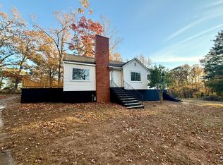 310 Highland St, Taylors, SC 29687