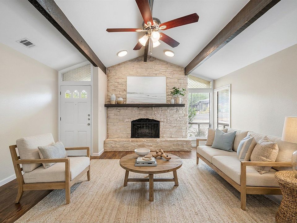 1st image of 802 Riddlewood Dr