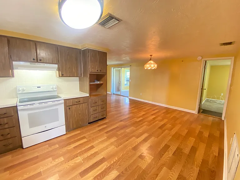 2713 Capricorn Pl — Photo 12