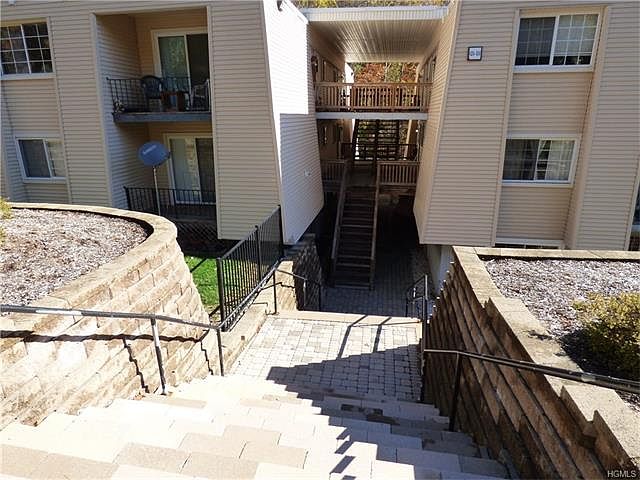 1st image of 428 Fox Run Ln #428