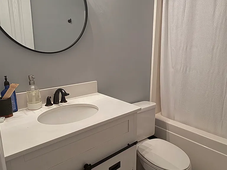 8850 Gerren Ct — Photo 16