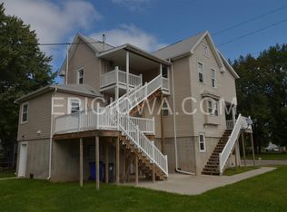 1216 5th St NW, Cedar Rapids, IA 52405