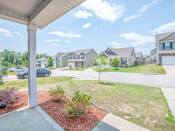3rd image of 743 Jericho Ct