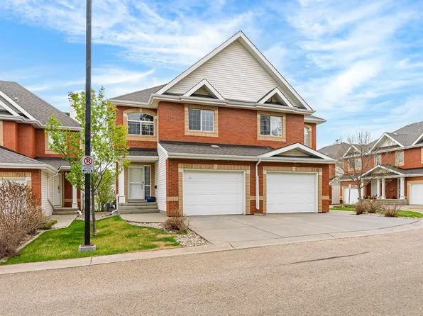 2550 Rabbit Hill Rd NW, Edmonton, AB T6R 2Y9