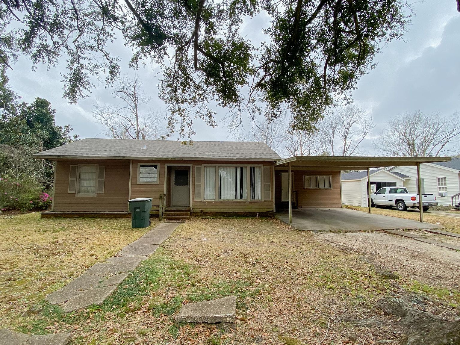 1520 13th St, Lake Charles, LA 70601 Zillow
