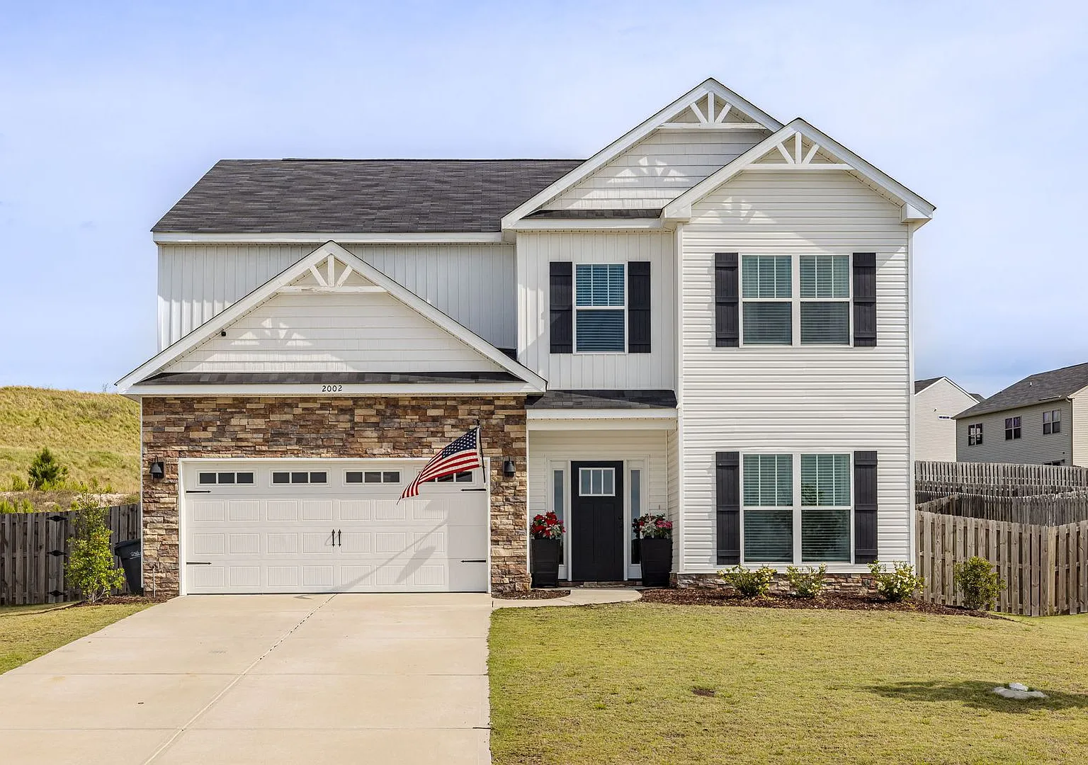 Coming soon! Beautiful rental located in Granite Hill Subdivision — Photo 1