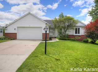 7938 Thornapple Club Dr SE, Ada, MI