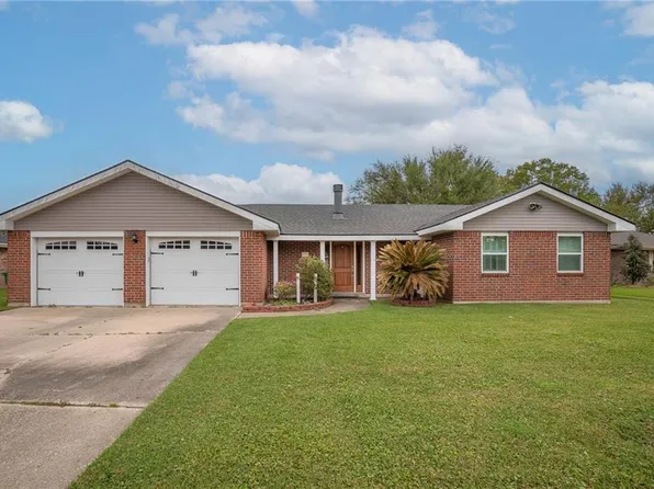 575 Greenwood Dr, La Place, LA 70068