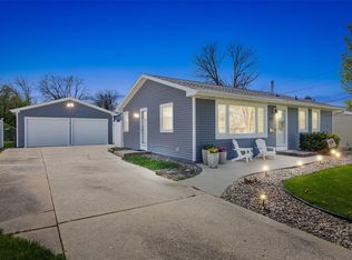 2765 14th Ave, Marion, IA 52302