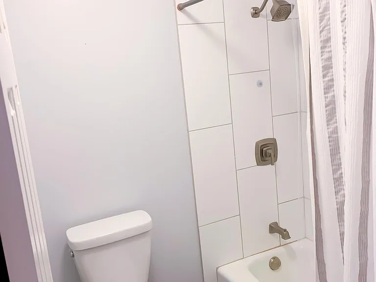 219 Westfield Dr — Photo 16