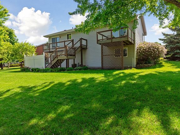3rd image of 14529 Hollow Park Ct