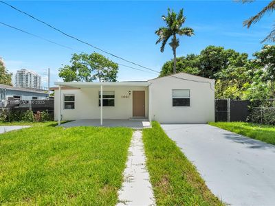 1021 NW 20th Ave, Miami, FL, 33125