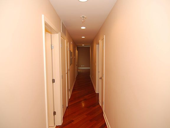 3rd image of 1529 W Hollywood Ave APT 2