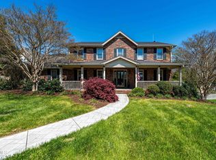 3310 Berkshire Cir, Johnson City, TN 37604