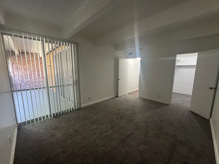 Villa Apartments — Photo 55