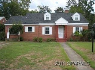 303 Lewis St, Greenville, NC 27858