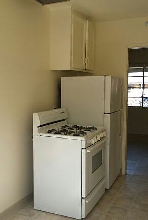 4th image of 3536 Isla Vista Dr