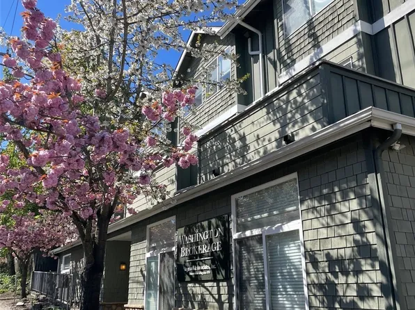 3408 NE 65th Street #3, Seattle, WA 98115