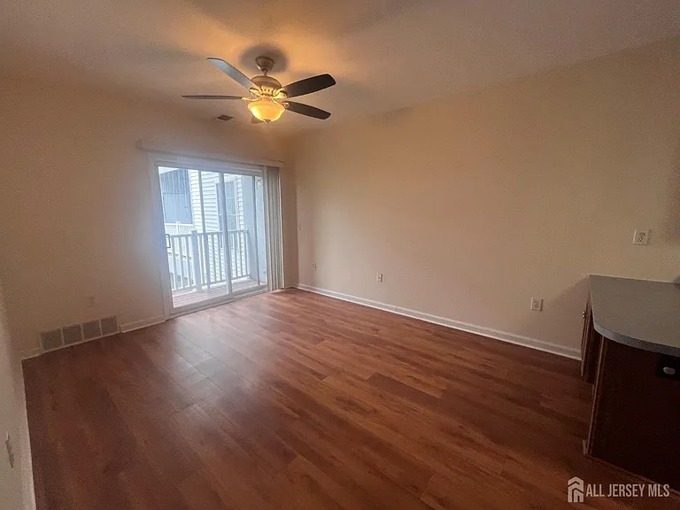 100 John T O Leary Blvd #308 — Photo 5