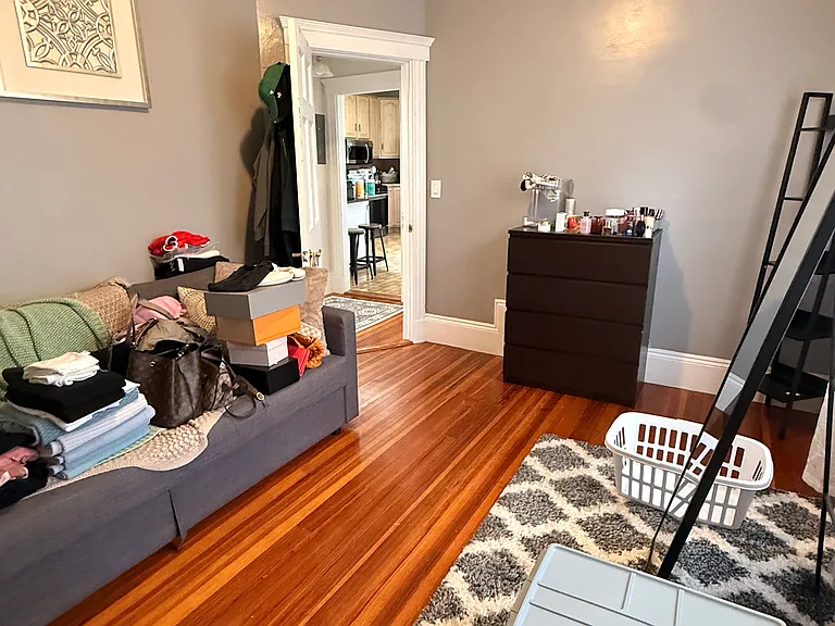 46 Langley Rd — Photo 6