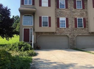61 Witman Dr, Breinigsville, PA 18031