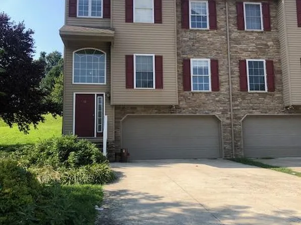 61 Witman Dr, Breinigsville, PA 18031