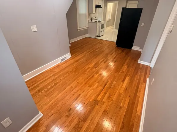 158 Cedar Hill Ave #1, New Haven, CT 06511