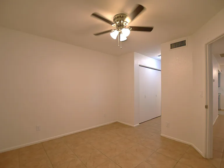 875 S Nebraska St — Photo 10