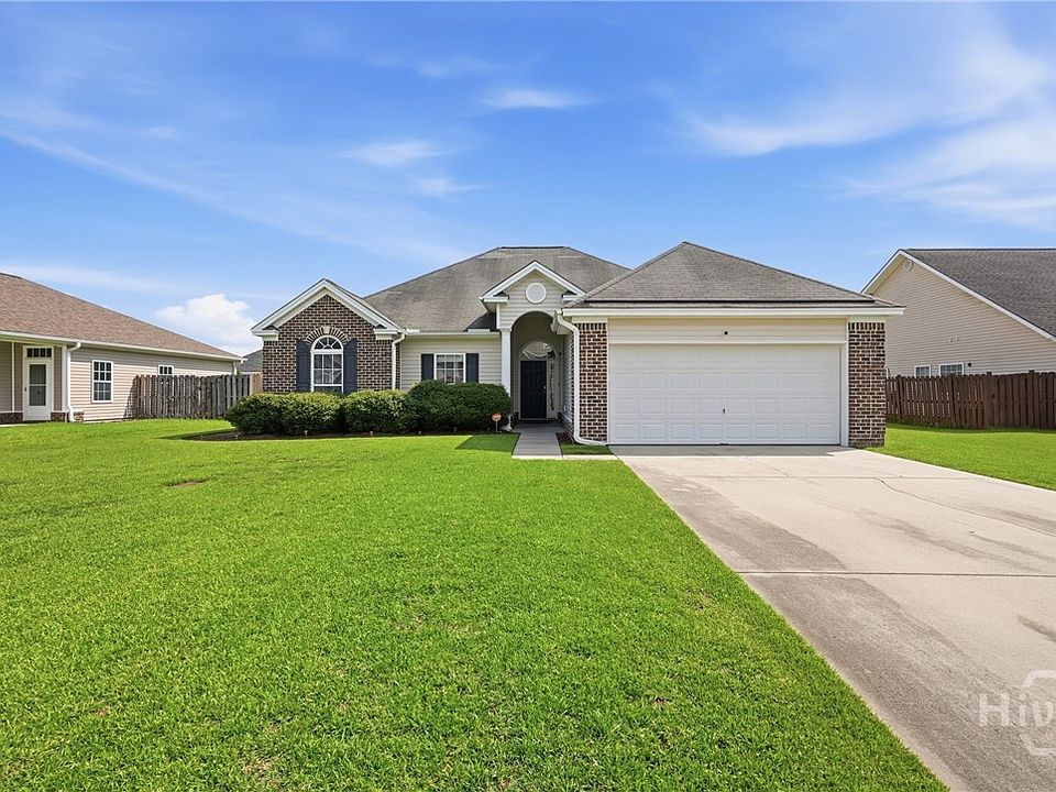 1st image of 60 Willow Oak Drive
