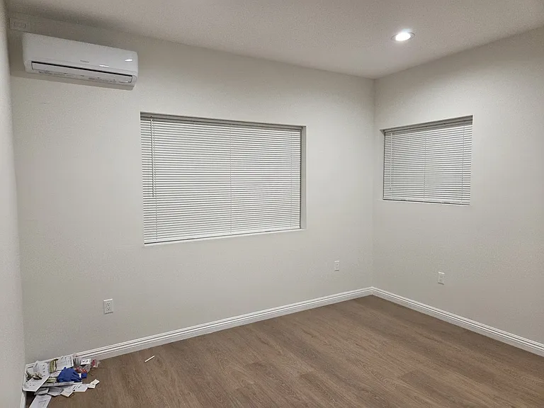 121 N Baymar Ave #B — Photo 3