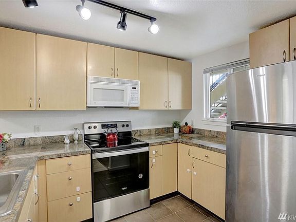5th image of 12625 SE 41st Pl