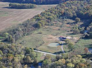 16590 County Road 900 N, McLeansboro, IL 62859