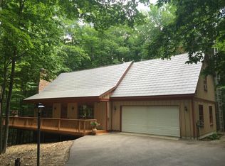 915 Shaggy Bark Ct, Gaylord, MI 49735